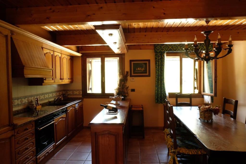 Casa Rustica Familiar En Los Pirineos Биескас Екстериор снимка